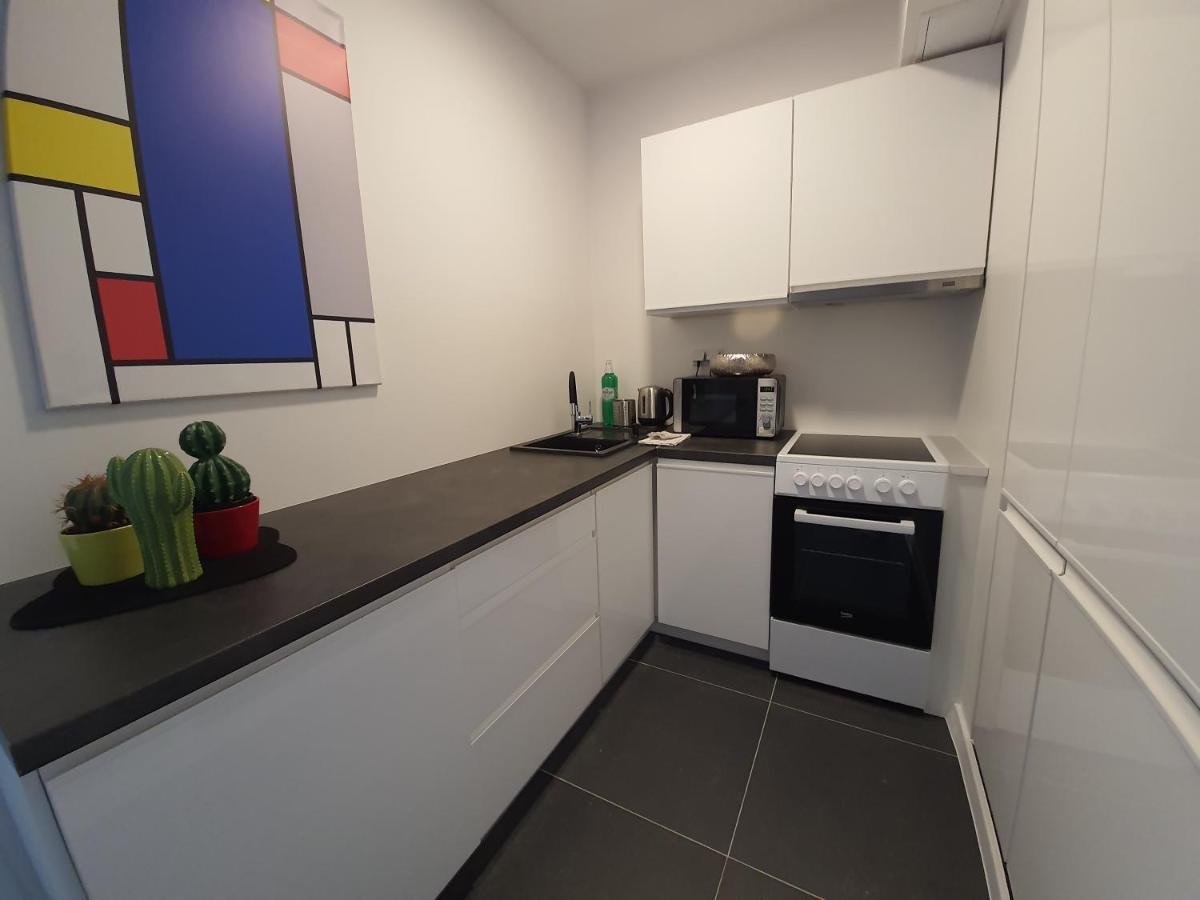 Ferienwohnung Apartament Krakowska Prestige Breslau Exterior foto